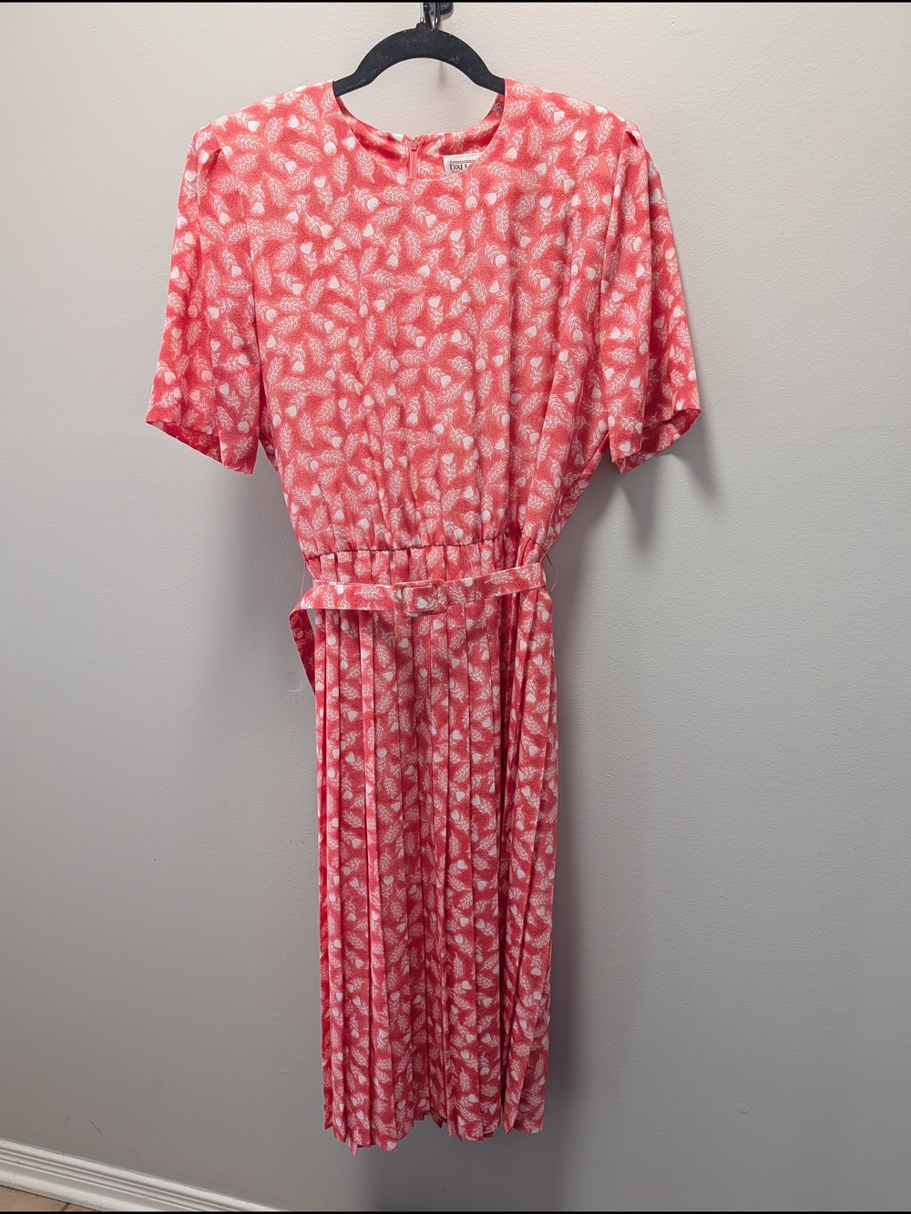 Vtg D'Allairds Tulip Print Dress